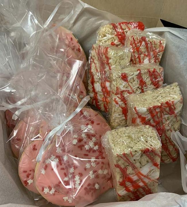 Augie Treats Valentine box