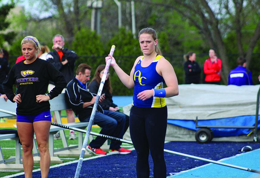 Pole vaulter Mackenzie Butcher ’19